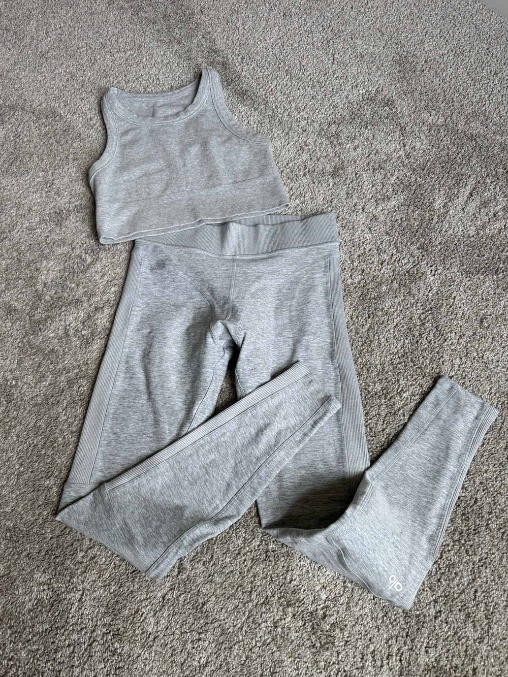 Alo Yoga Athletic Heather Gray Set, Leggings & High Neck Crop SMALL & MEDIUM